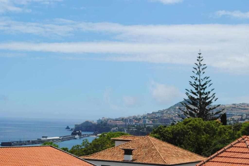 Vila Rosa - Renovated House Overlooking The Sea Hotel Funchal  Exterior photo